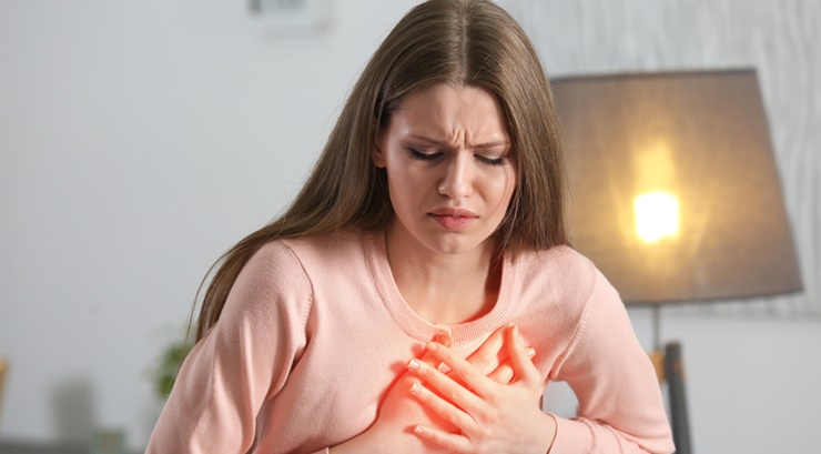 Ani kalp çarpıntısının belirtileri nelerdir?