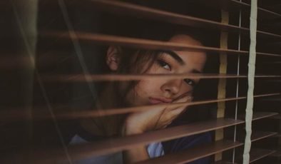Ergenlik Döneminde Depresyon ne demektir?