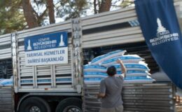 Yanan köylere 40 tonluk yem desteği