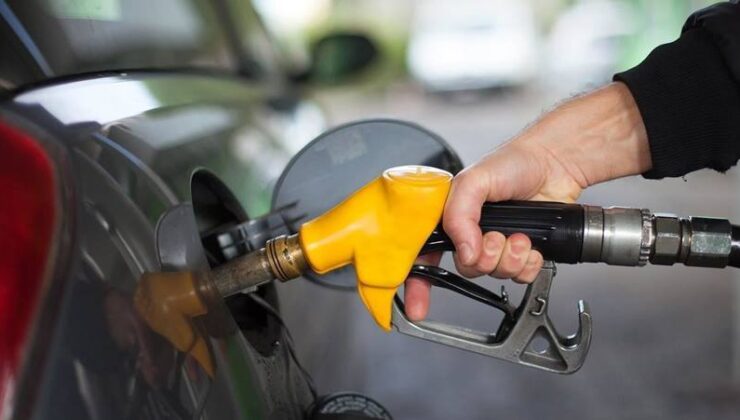 Küresel gerilim petrolü tetikledi: benzine zam kapıda