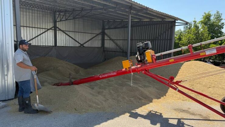 Eskişehir’de belediyeden üreticiye arpa desteği
