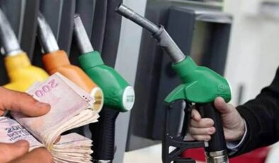 Akaryakıtta iki ileri bir geri: Motorine 2,55 TL zam yolda