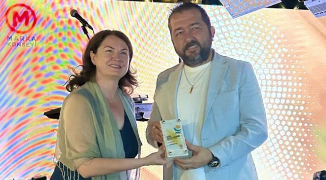Anavarza Bal’ın Arı Oteli Projesine Altın TAMGA Ödülü