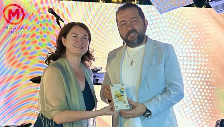Anavarza Bal’ın Arı Oteli Projesine Altın TAMGA Ödülü