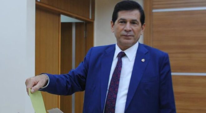 Kozan Ticaret Borsası’nda İdris Çevikalp yeniden başkan